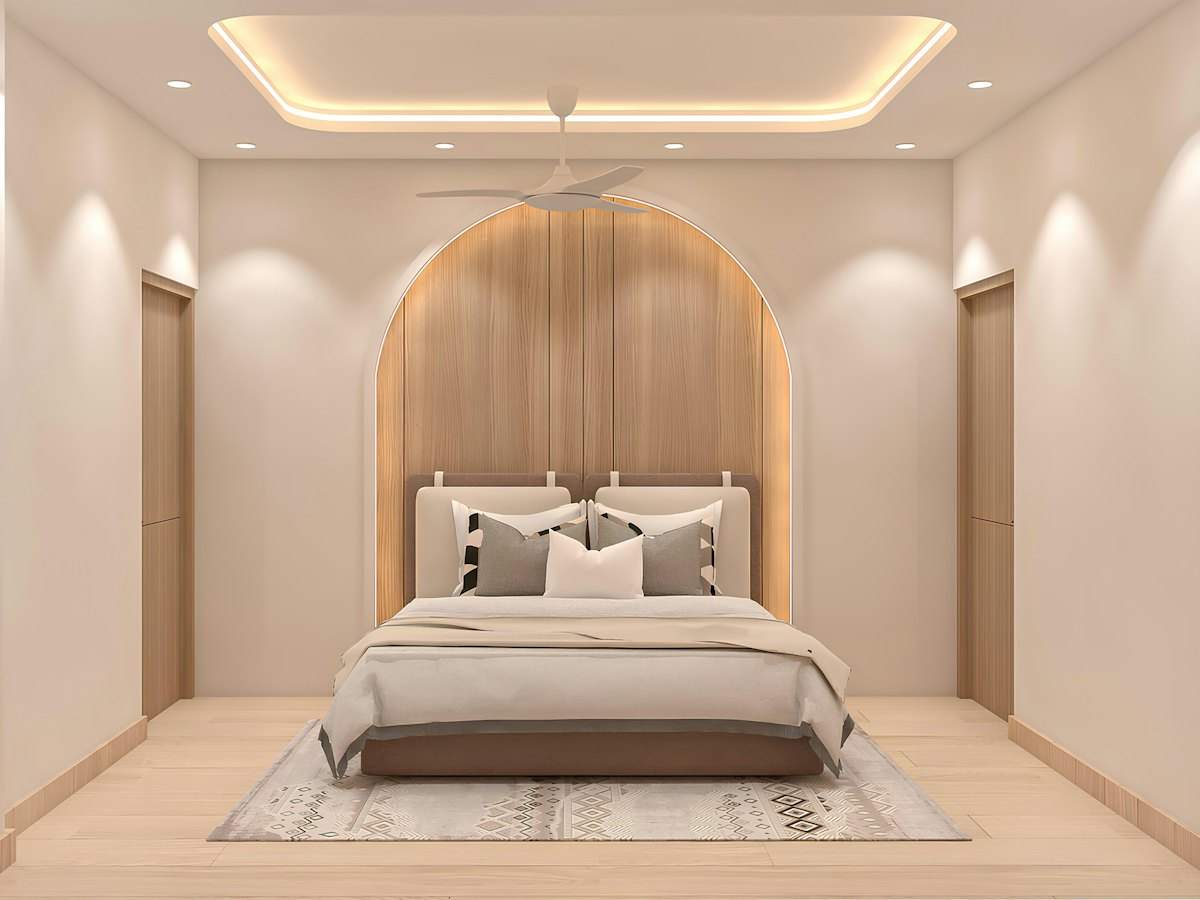 Phòng ngủ sau cải tạo với vòm ốp gỗ sau giường
