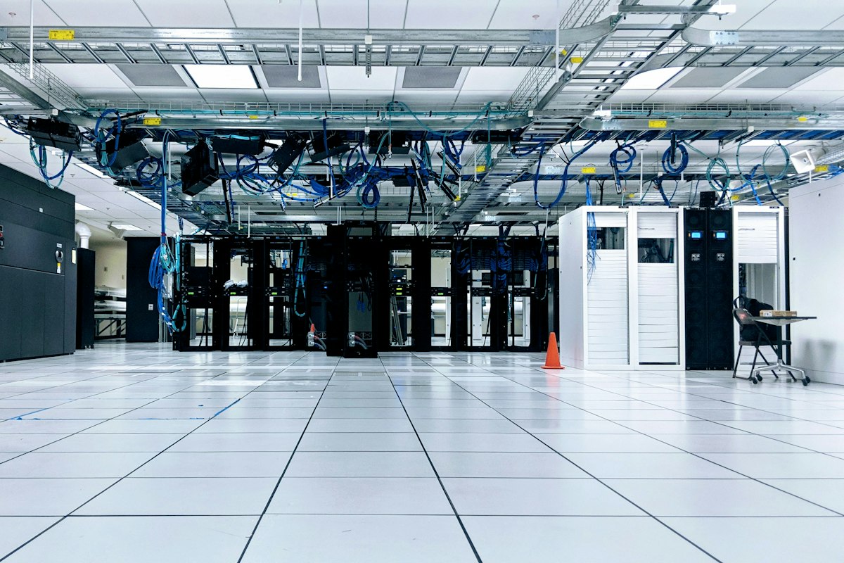 Quản trị Server & Hạ tầng